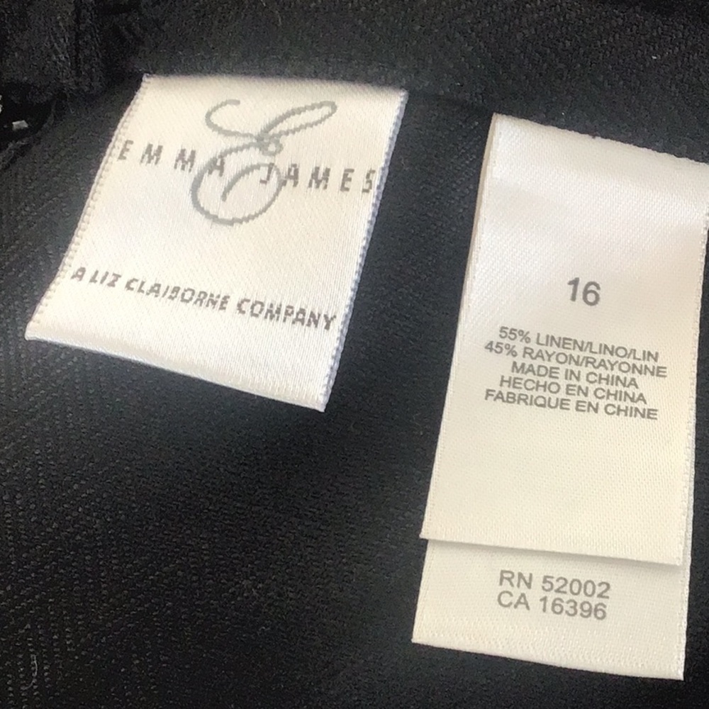 Linen blend black Emma James midi skirt with flared bottom. Size 16 - Picture 4 of 5